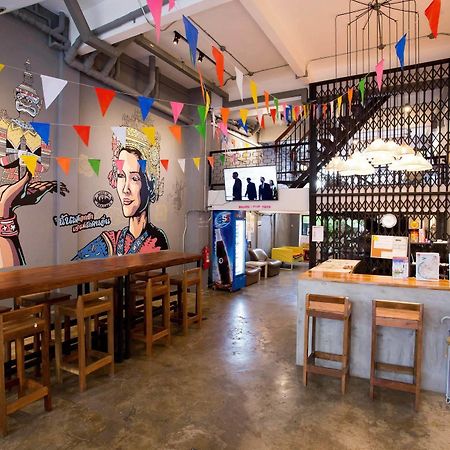 Puck Hostel Bangkok Zewnętrze zdjęcie