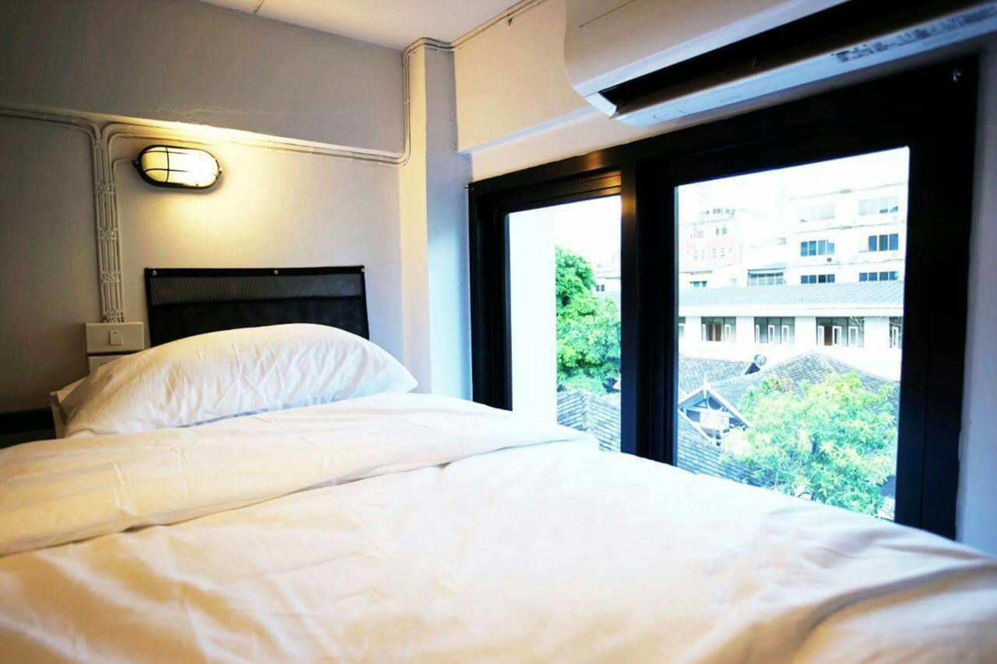 Puck Hostel Bangkok Zewnętrze zdjęcie